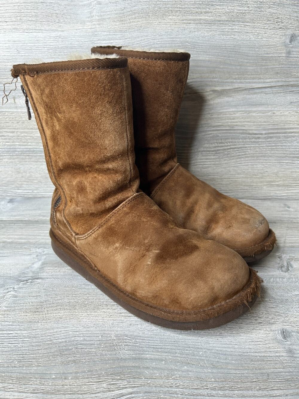 UGG Australia Mayfaire Brown Leather Winter Boots S/N 5116 Size 7